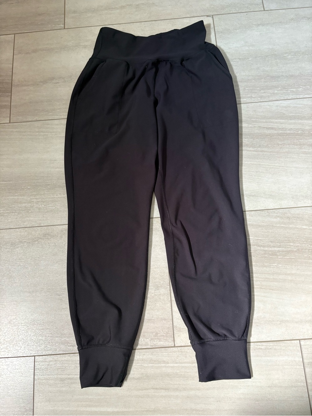 Old Navy Women’s Black Jogger Pants - Comfort Fit